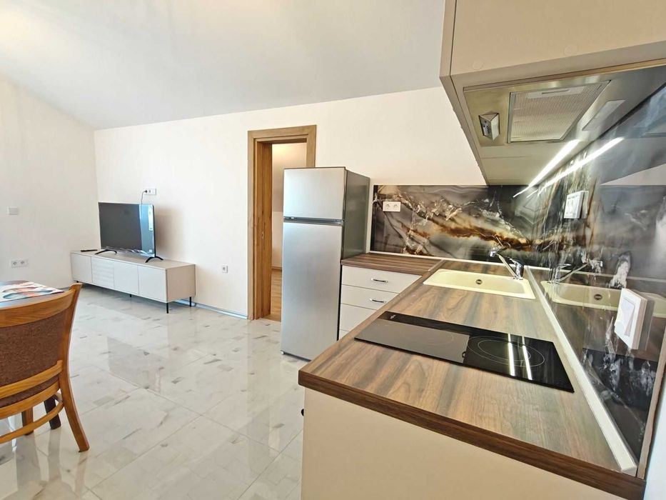 Дава се под наем Тристаен апартамент в Варна, Възраждане 3 - 70 кв.м за 550 € - Снимка #10