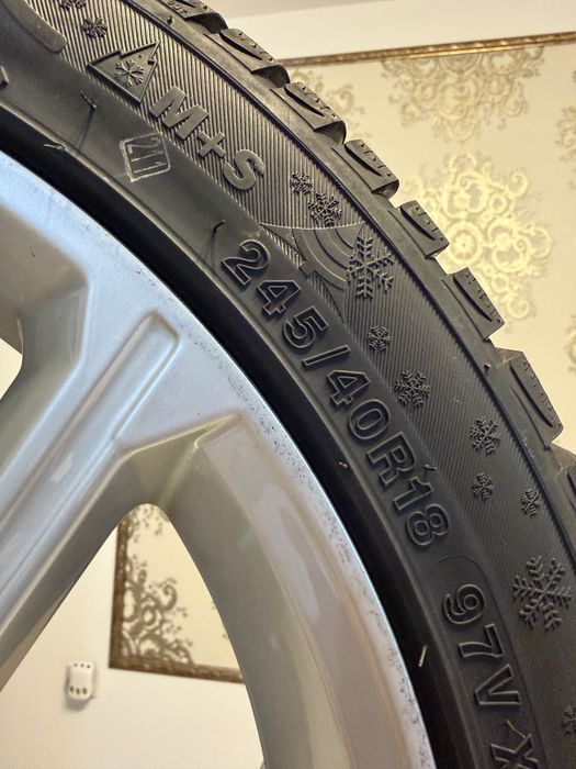 Jante r18 AUDI 100% originale +anvelope  noi M+S 245/40/r18(DOT2025)