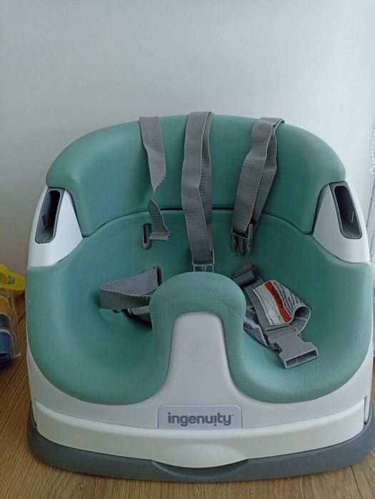Scaun portabil de masa Ingenuity