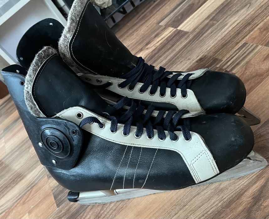 Продам коньки советские