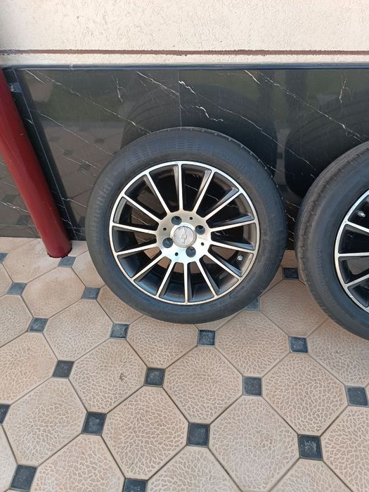 Mers diska balon 185 55 R15 Sotiladi Holati yaxshi