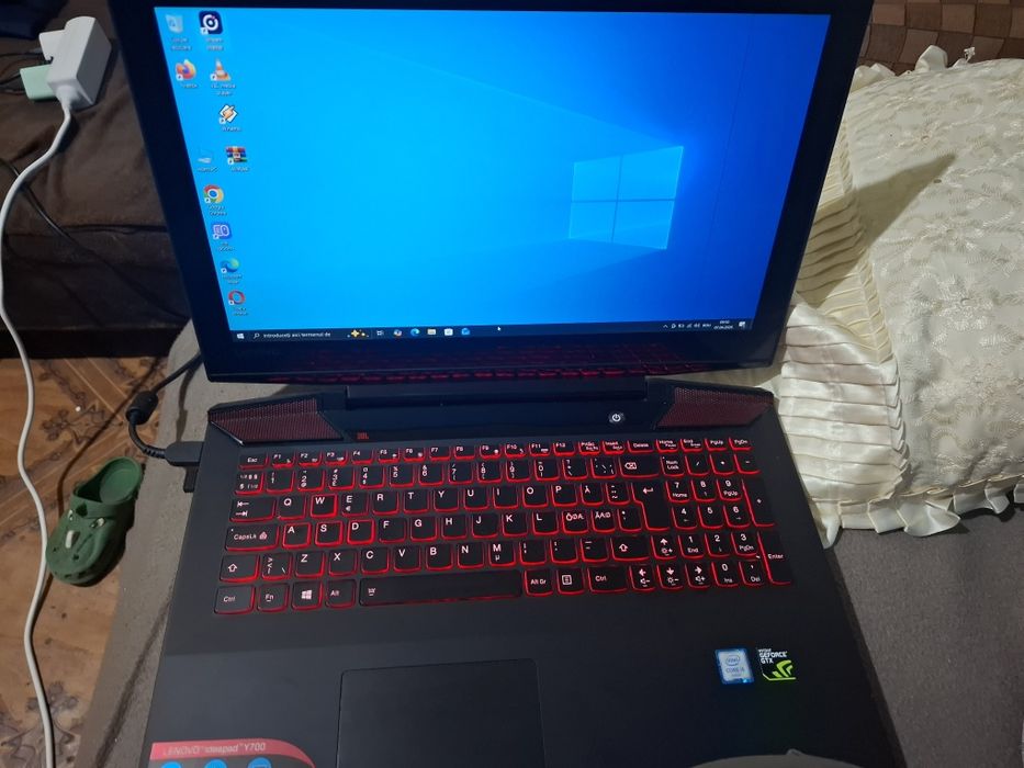 Leptop  gaming Lenovo