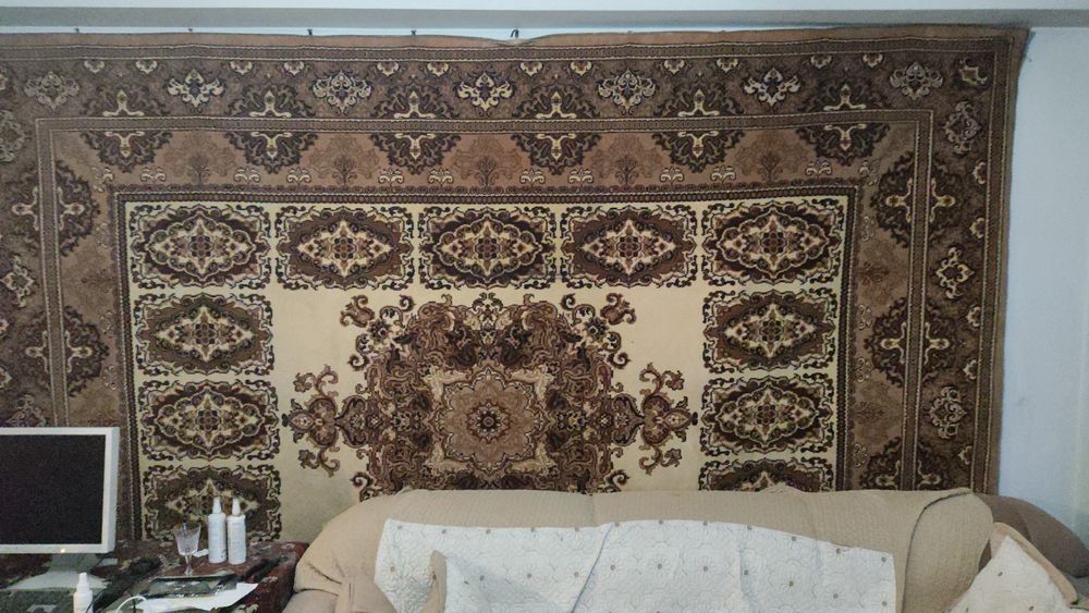 Продам ковры разные