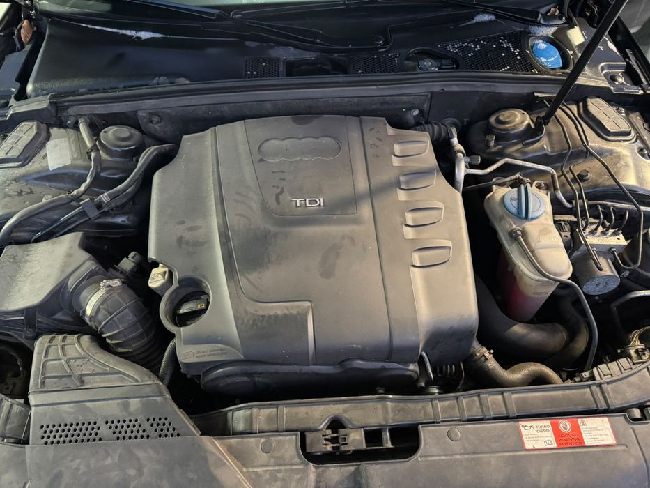 Proprietar Audi a4 b8 2.0 diesel  vand sau schimb