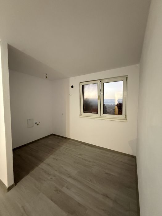 Garsoniera de vanzare