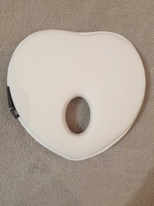 Бебешка мемори ергономична възглавница Kikka Boo