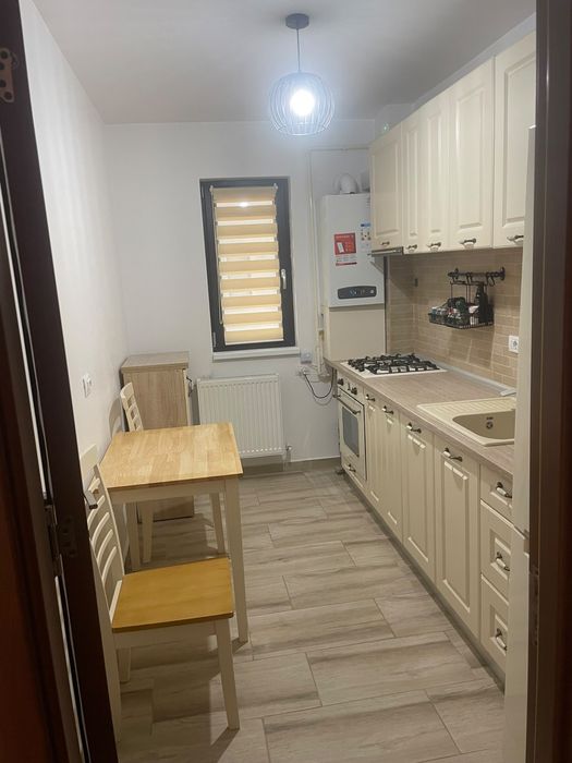Vand apartament 2 camere