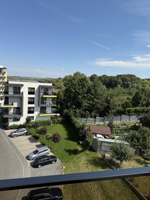 Inchiriez o camera intr-un apartament de 2 camere,zona Buna Ziua