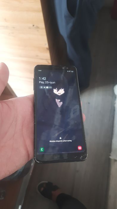 Samsung a 8 64 tali