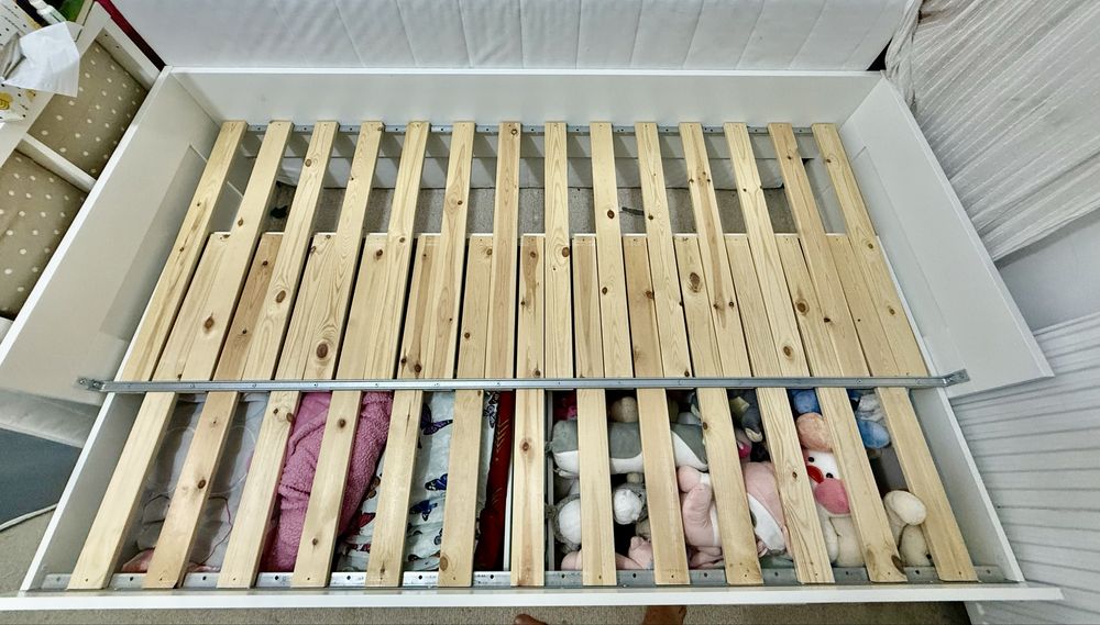 Cadru divan Brimnes cu 2 saltele- IKEA