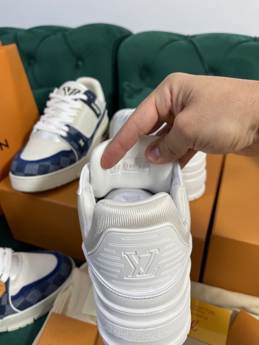 Adidasi Louis Vuitton piele naturala 100% Premium Full Box 2024
