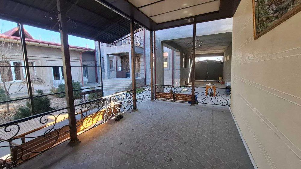 ОЛИМ ПОЛВОН...Продаётся или сдаётся свой 3-х уровневый евродом, 6 сото