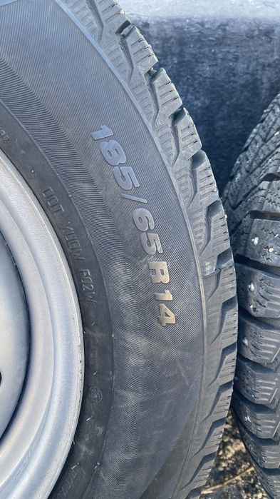 Продам комплекты зимней резины на 14