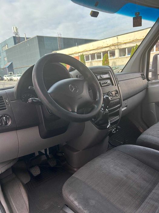 Mercedes sprinter