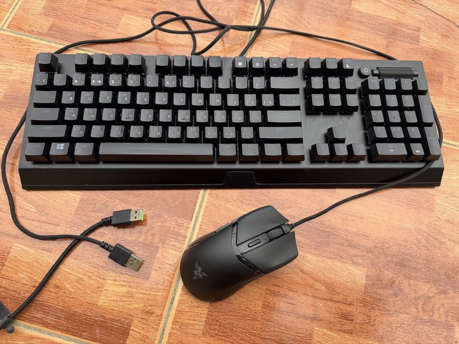 Клавиатура Razer BlackWidow v3 и мышь razer cobra