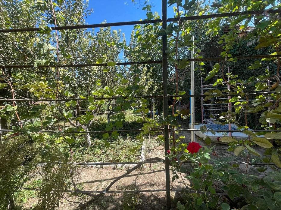 Дом в Чукурсае 14 соток