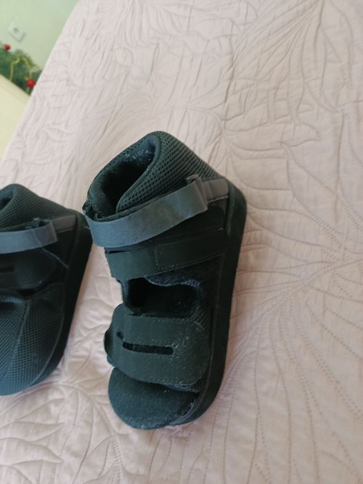Продам ,Барука ,послеоперационную обувь