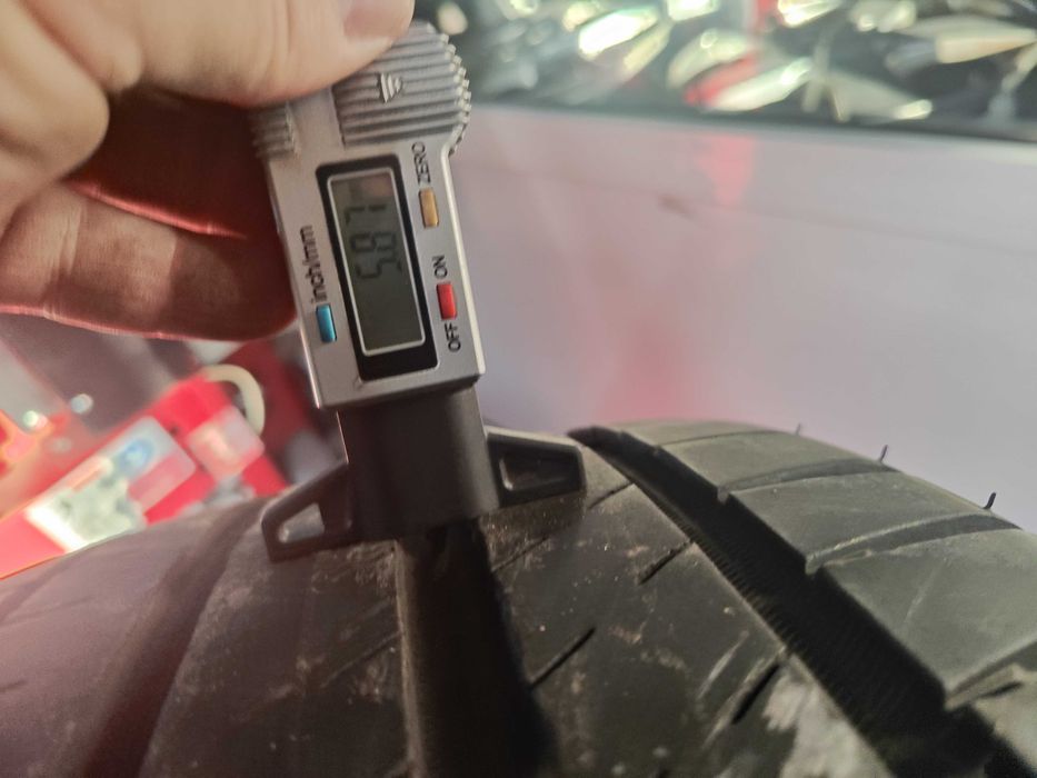 2бр.летни гуми 255/40/20 Michelin