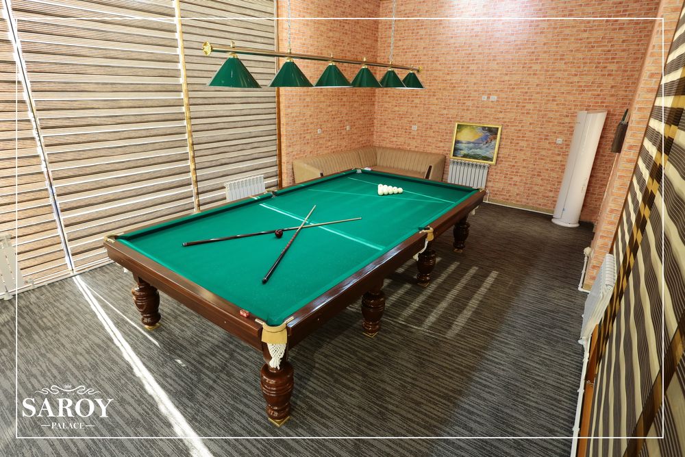 Hotel Saroy Palace in Qarshi City