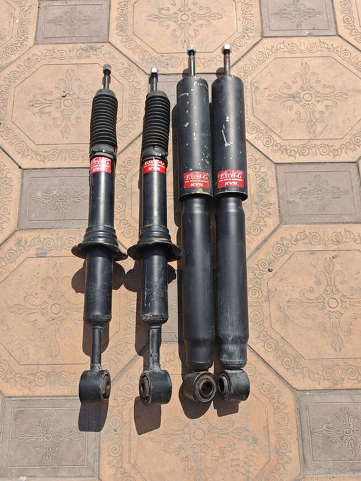 Амортизаторы Kayaba Б/У на Prado 150