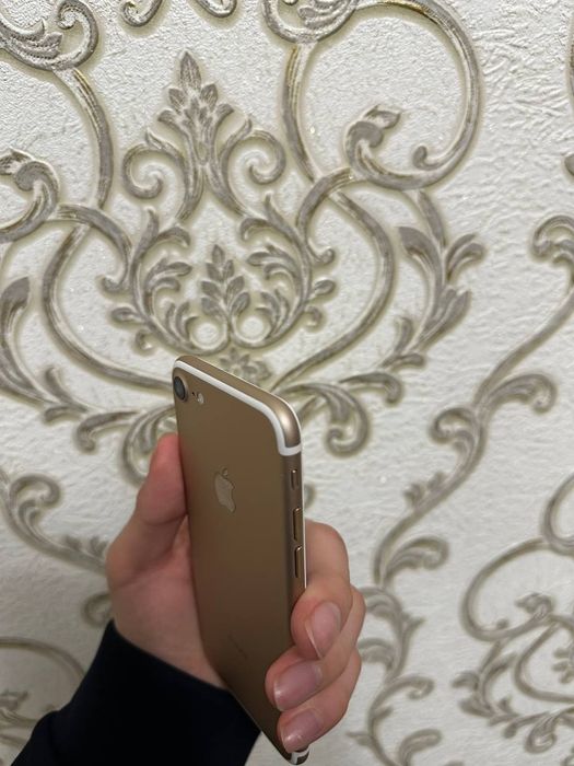 iPhone 7 32 Гб 100% АКБ