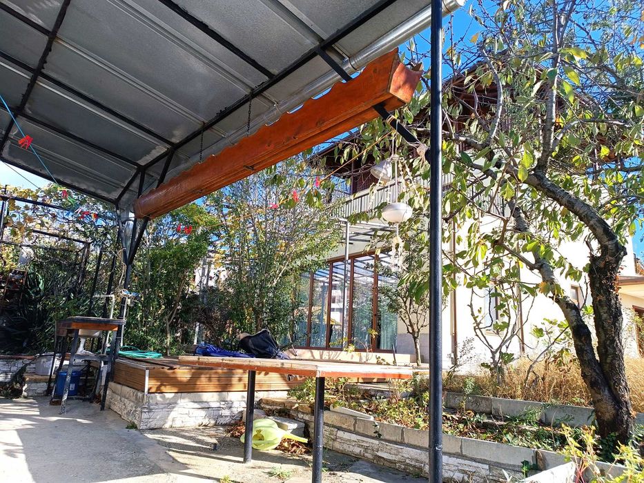 Дава се под наем Къща в Варна, Център - 330 кв.м за 1500 € - Снимка #21