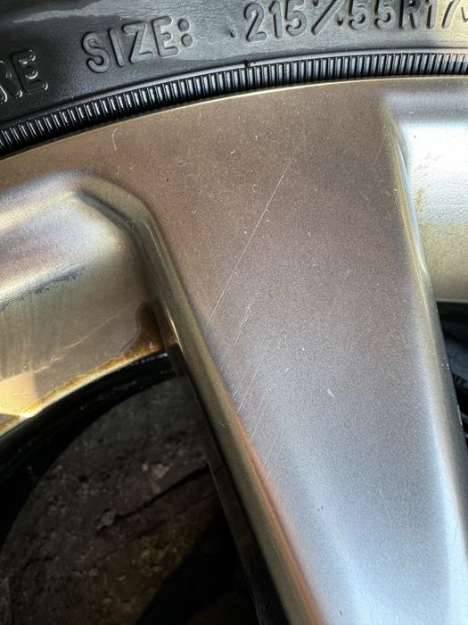 1 диск на Камри 55 американец XLE.