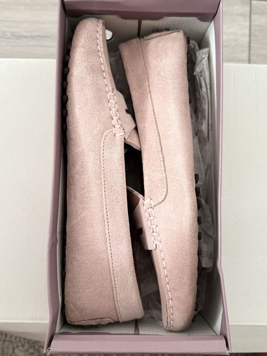 Женские балетки