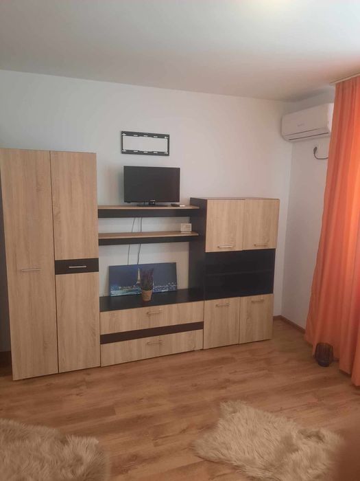 Inchiriez garsoniera Dimitrie Leonida