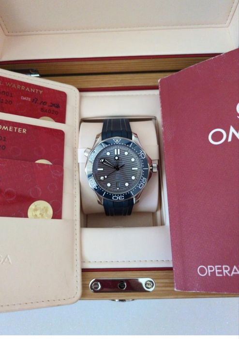 Omega Seamaster Diver 300M (2023) / Сив циферблат / Full Set