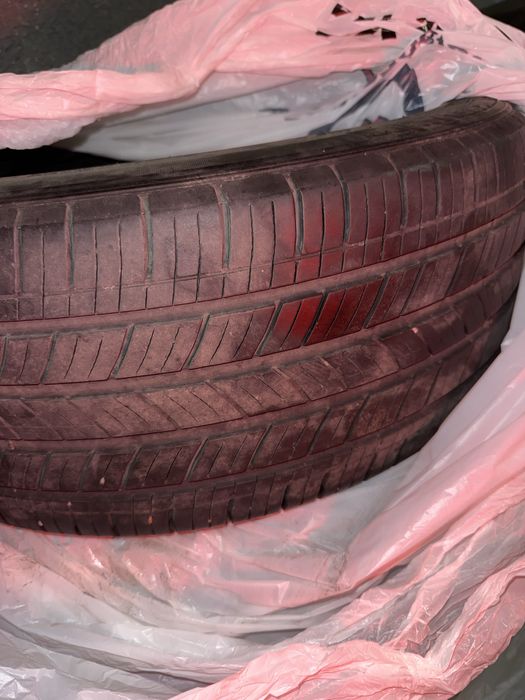 Резина летняя 235/45/18