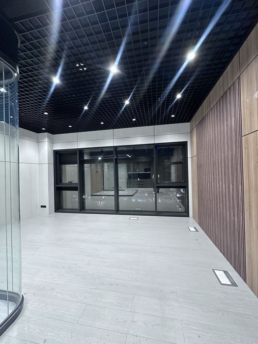 Аренда офис в ЖК Nest One вид на Консерватория 58м2