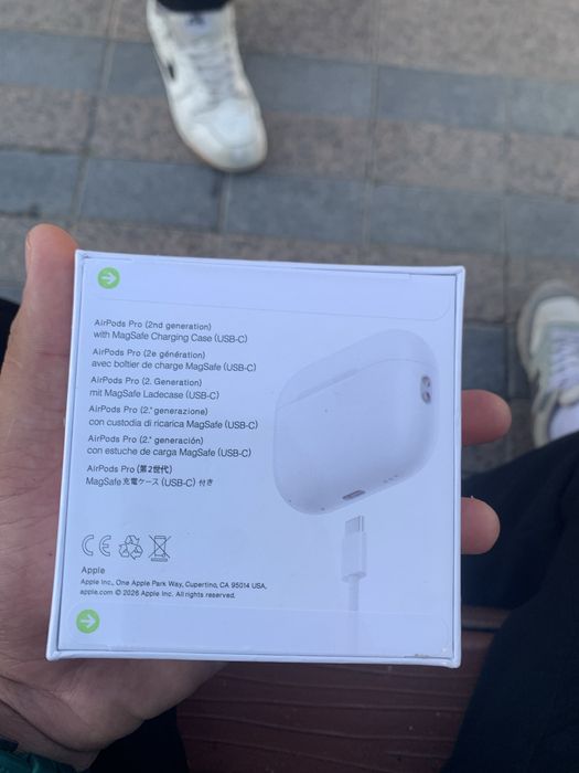 AirPodsPro2 из вьетнама