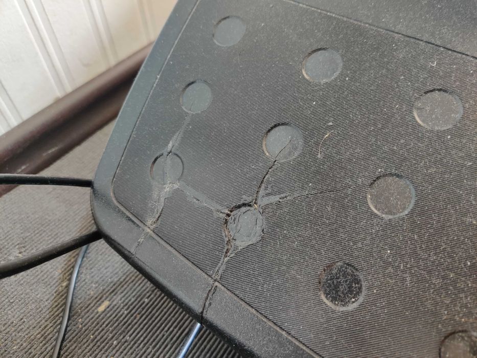 Logitech G923 wheel pedals