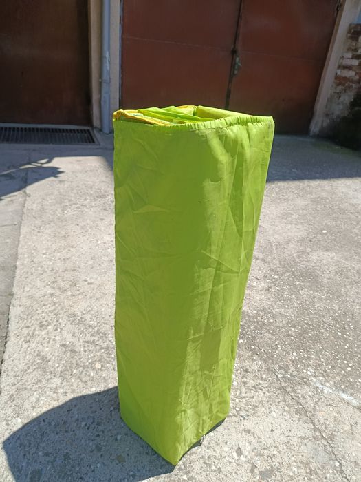 Продавам кошара за игра