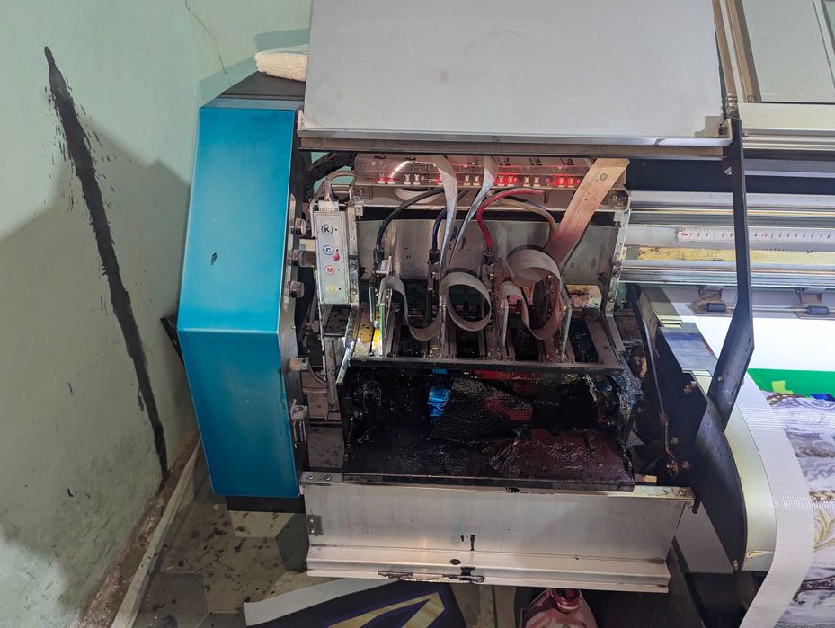 Широкоформатный принтер Phaeton 3208