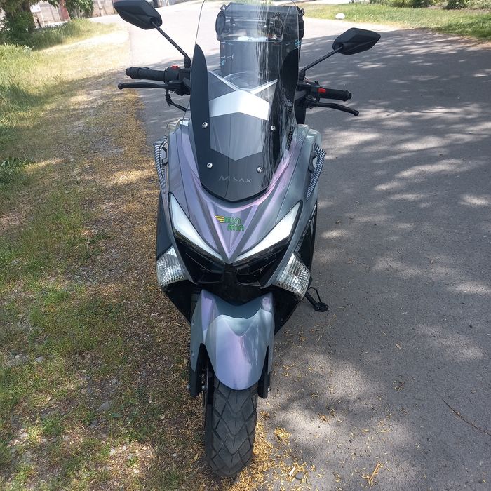 Продам скутер N max