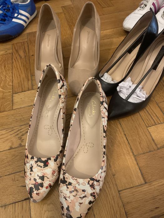 Pantofi stiletto, ghete