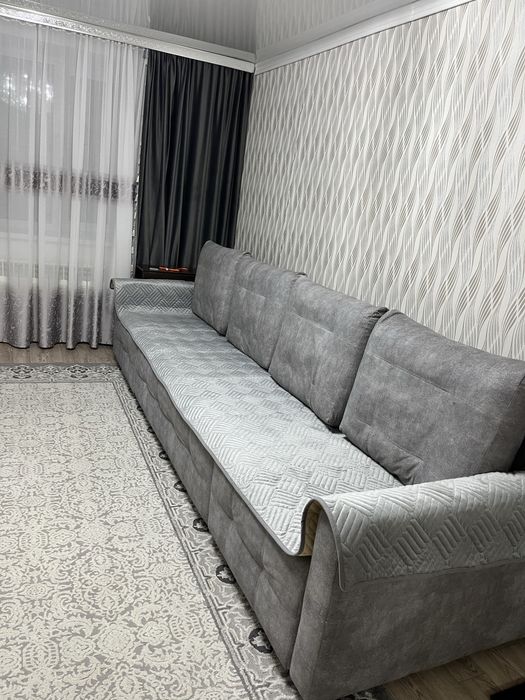 Продам диван 4 метра