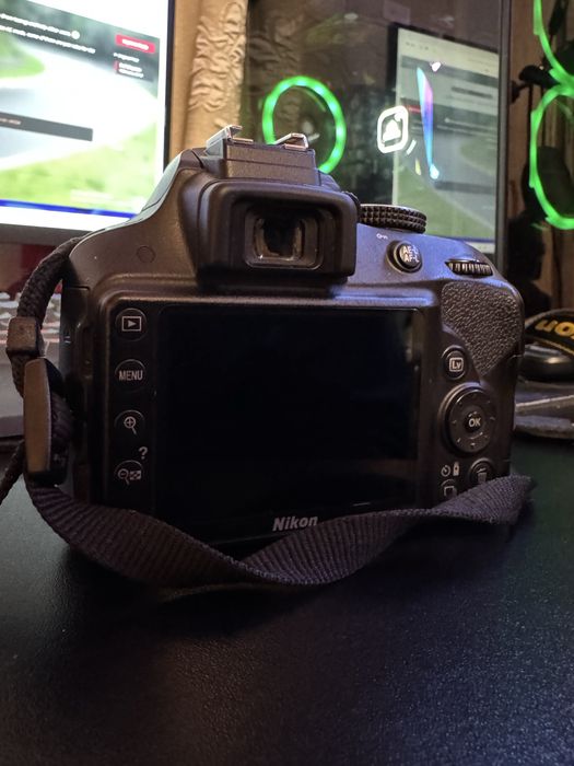 Nikon d3300 Impecabil!!