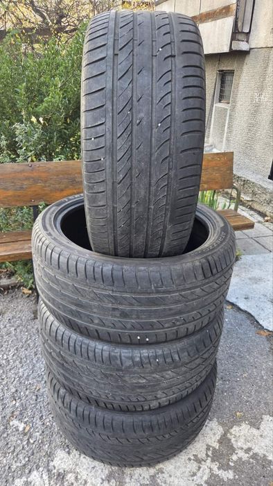 Гуми 295/35/21 като нови