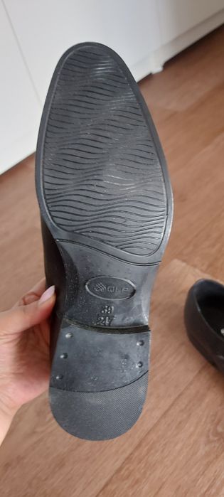 Новая мужская обувь