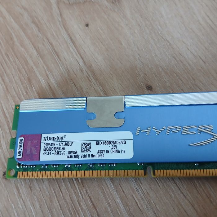 Продавам DDR3 Kingston