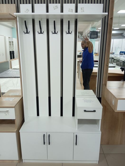 Прихожая мебель для дома