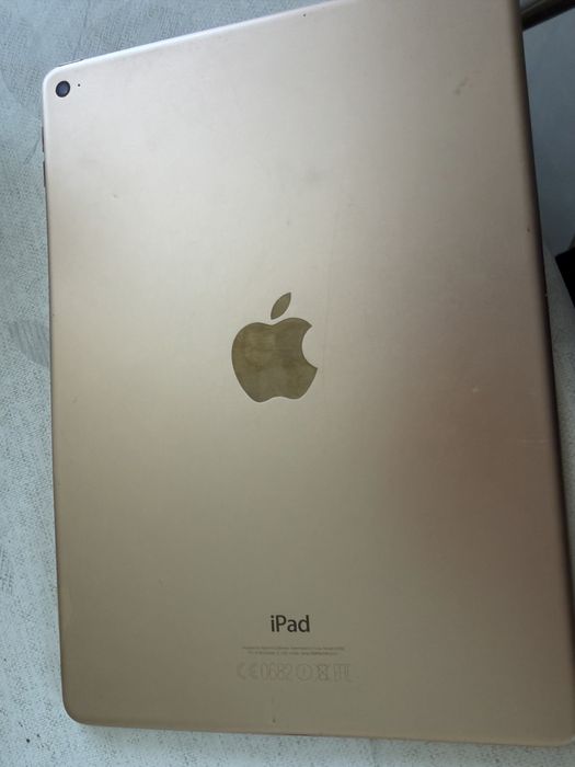 Ipad air 2 рабочий на запчасти