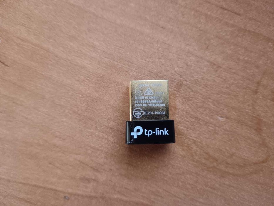 Блютуз адаптер TP-LINK UB400.