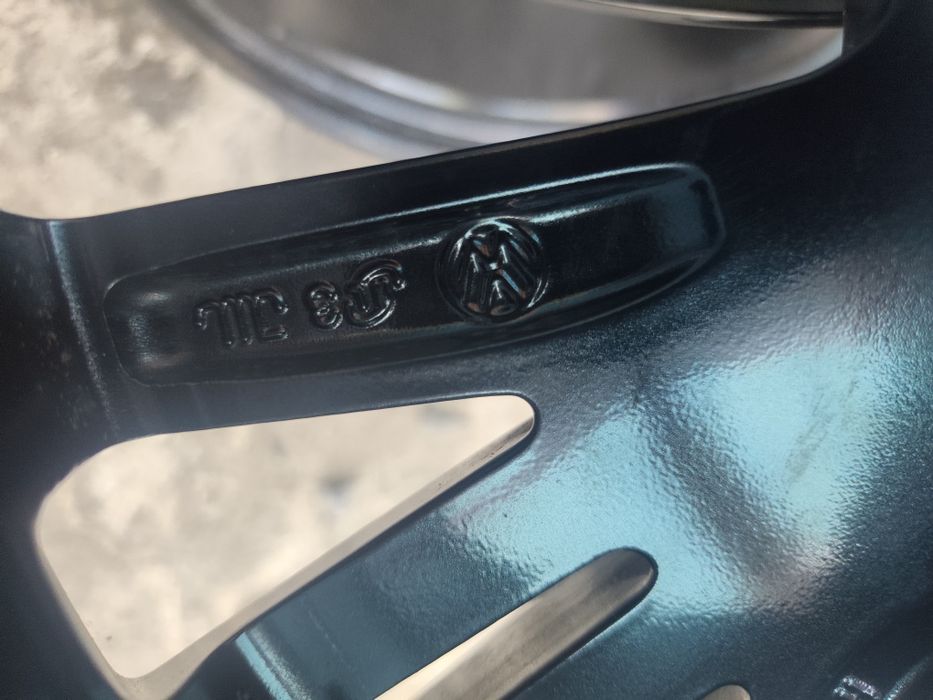 16" 3броя оригинални алуминиеви джанти за Vw Golf,Passat,T-roc..