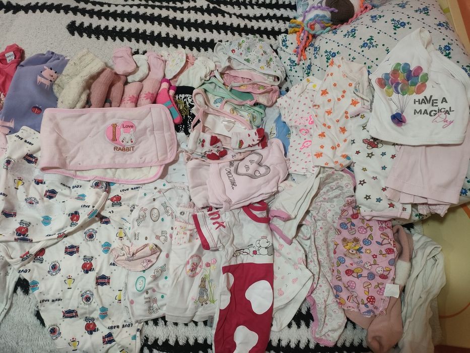 Игральных коврик, одежда, игрушки