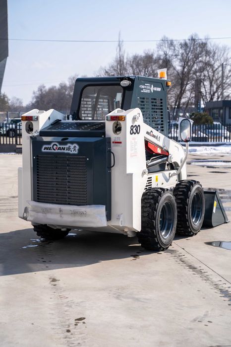 Мини фронтальный погрузчик Wecan WT 830
