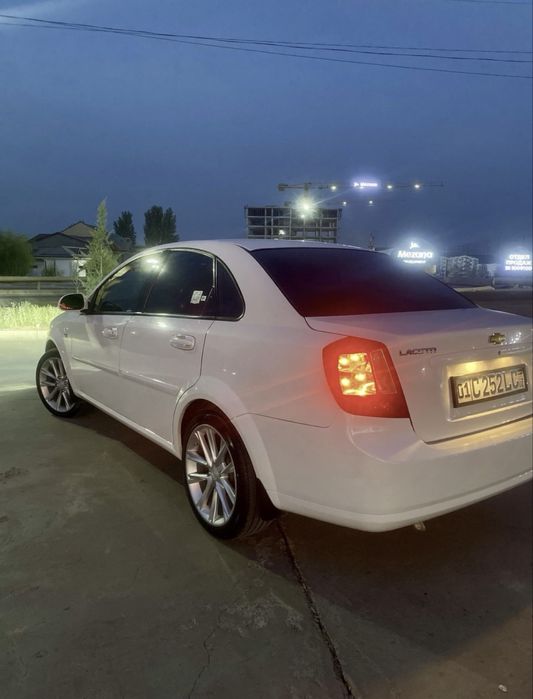 Lacetti 1,6 AT Ласетти 1,6 АТ